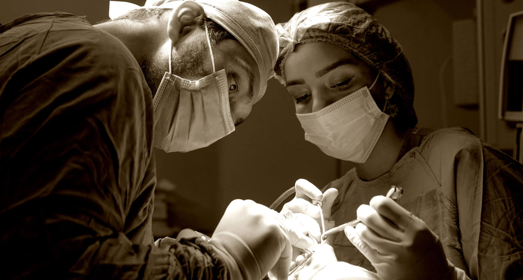 Photo showing surgeons during an operation.